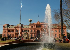 Casa Rosada. Autor longhorndave de Flickr.