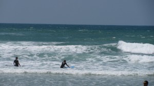 Playa y olas. Autor eylon de Flickr.